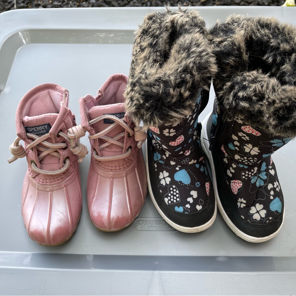 Toddler girls size 7 winter boots